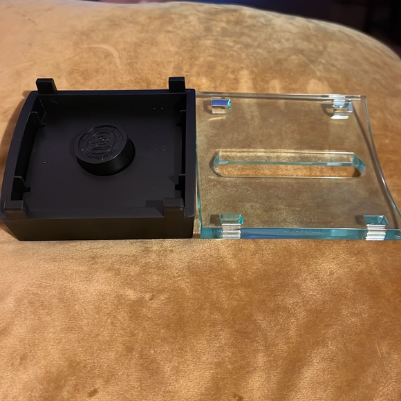 Post-it Note dispenser for post it pop up notes. - Picture 3 of 3